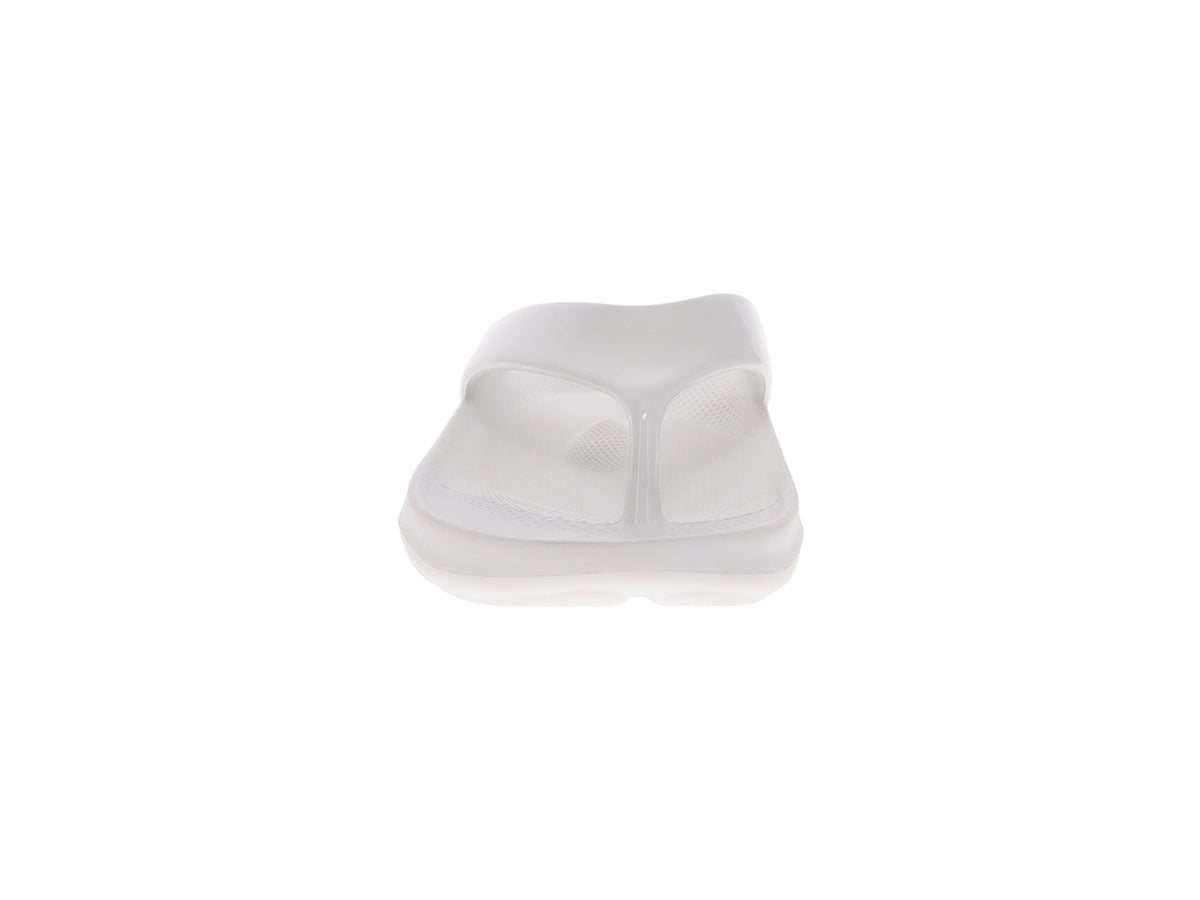 PB5star Après Sport Women's Recovery Flip Flop - White